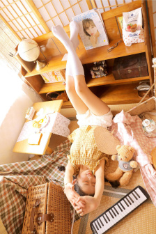 小男孩的坤坤放到小女孩的坤里